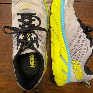Hoka One Clifton 6 Running Shoes